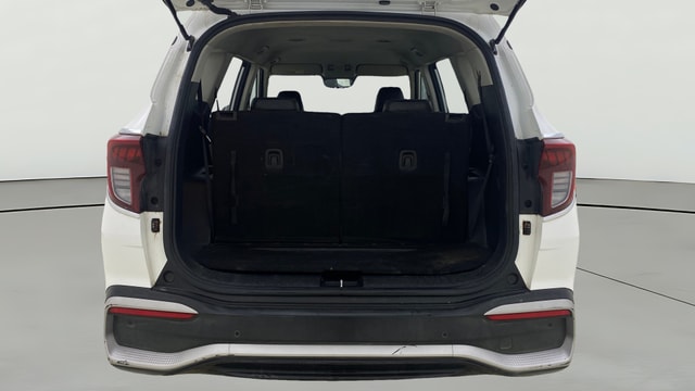 View Kia Carens Image 38 Used Kia Carens Image 38