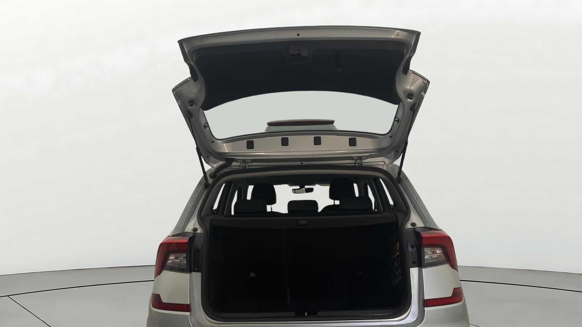View 2024 Skoda Kushaq Style 1.0 TSI AT - 6 Airbags Image 17 Used 2024 Skoda Kushaq Style 1.0 TSI AT - 6 Airbags Image 17