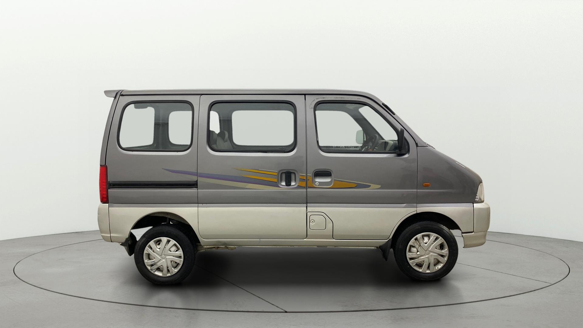 View 2022 Maruti Suzuki 1000 Base Variant Image 8 Used 2022 Maruti Suzuki 1000 Base Variant Image 8