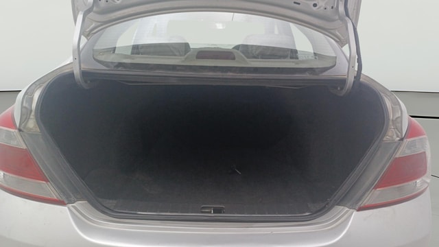 View Renault Scala Image 38 Used Renault Scala Image 38