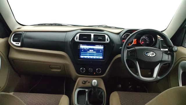 View Mahindra TUV300 Image 16 Used Mahindra TUV300 Image 16