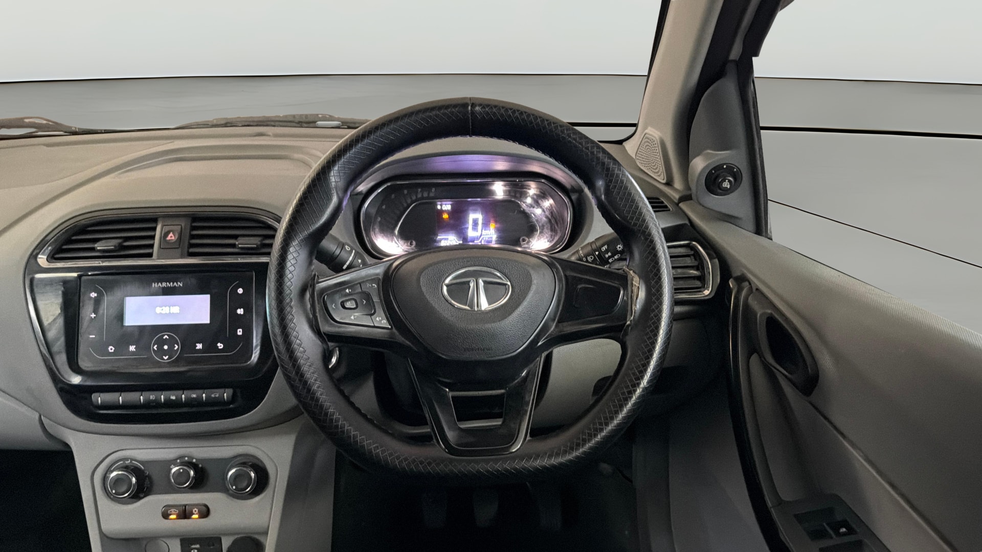 Used 2022 Tata Tigor Used 2022 Tata Tigor