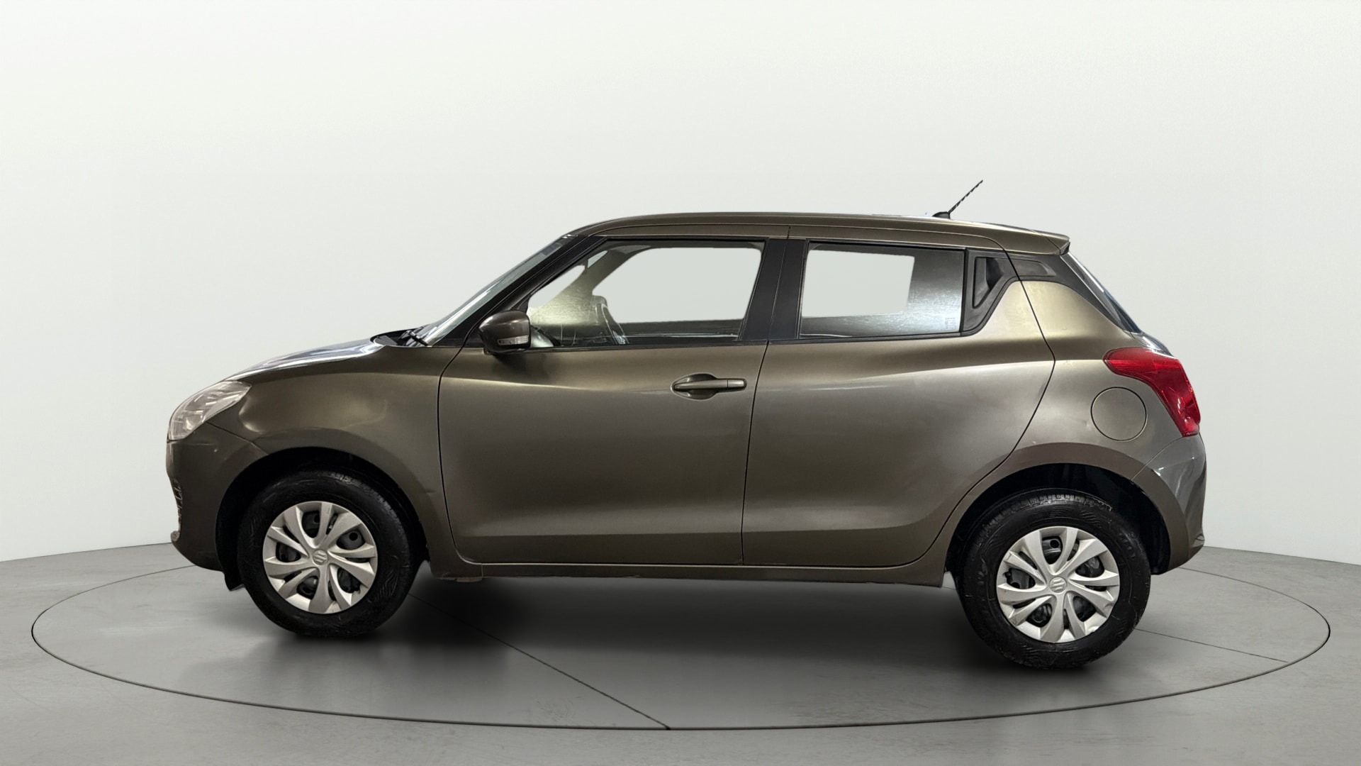 View 2022 Maruti Suzuki 1000 Base Variant Image 24 Used 2022 Maruti Suzuki 1000 Base Variant Image 24