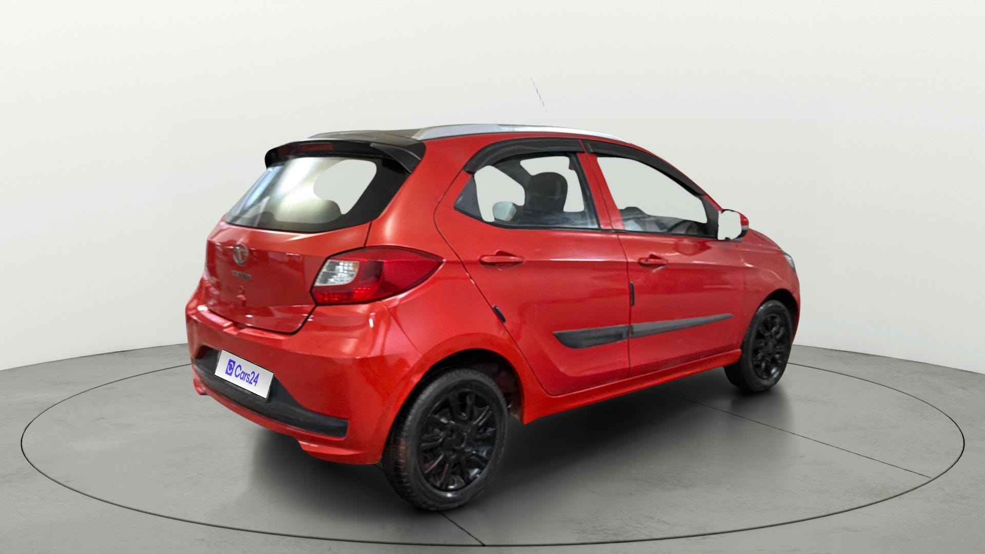 View 2021 Tata Tiago Revotorq XB Image 41 Used 2021 Tata Tiago Revotorq XB Image 41