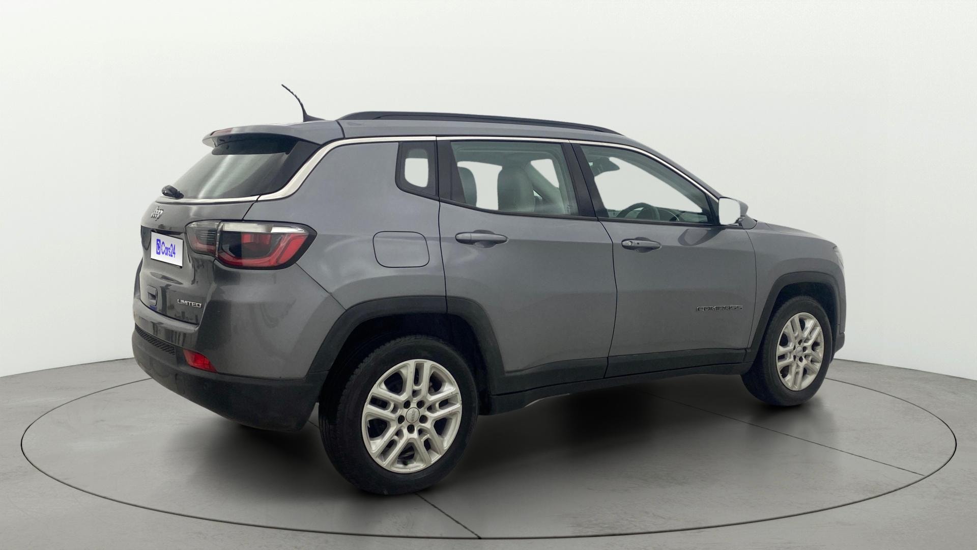 View 2019 Jeep Compass Limited 4X4 2.0 Diesel BS IV Image 44 Used 2019 Jeep Compass Limited 4X4 2.0 Diesel BS IV Image 44