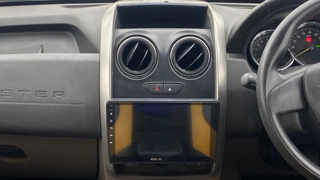 View Renault Duster Image 32 Used Renault Duster Image 32