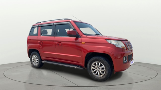 View Mahindra TUV300 Image 36 Used Mahindra TUV300 Image 36