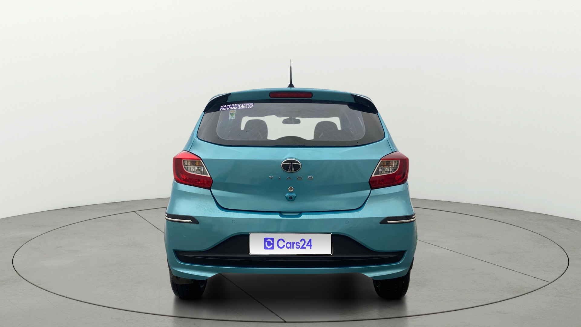 View 2025 Tata Tiago Revotorq XB Image 39 Used 2025 Tata Tiago Revotorq XB Image 39