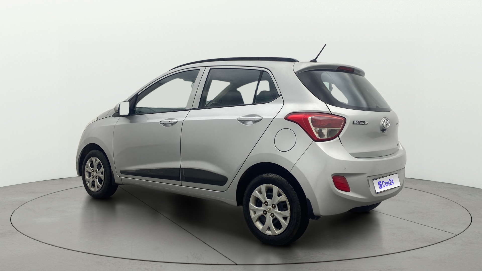View 2014 Hyundai Grand i10 Sportz 1.2 Kappa Image 2 Used 2014 Hyundai Grand i10 Sportz 1.2 Kappa Image 2