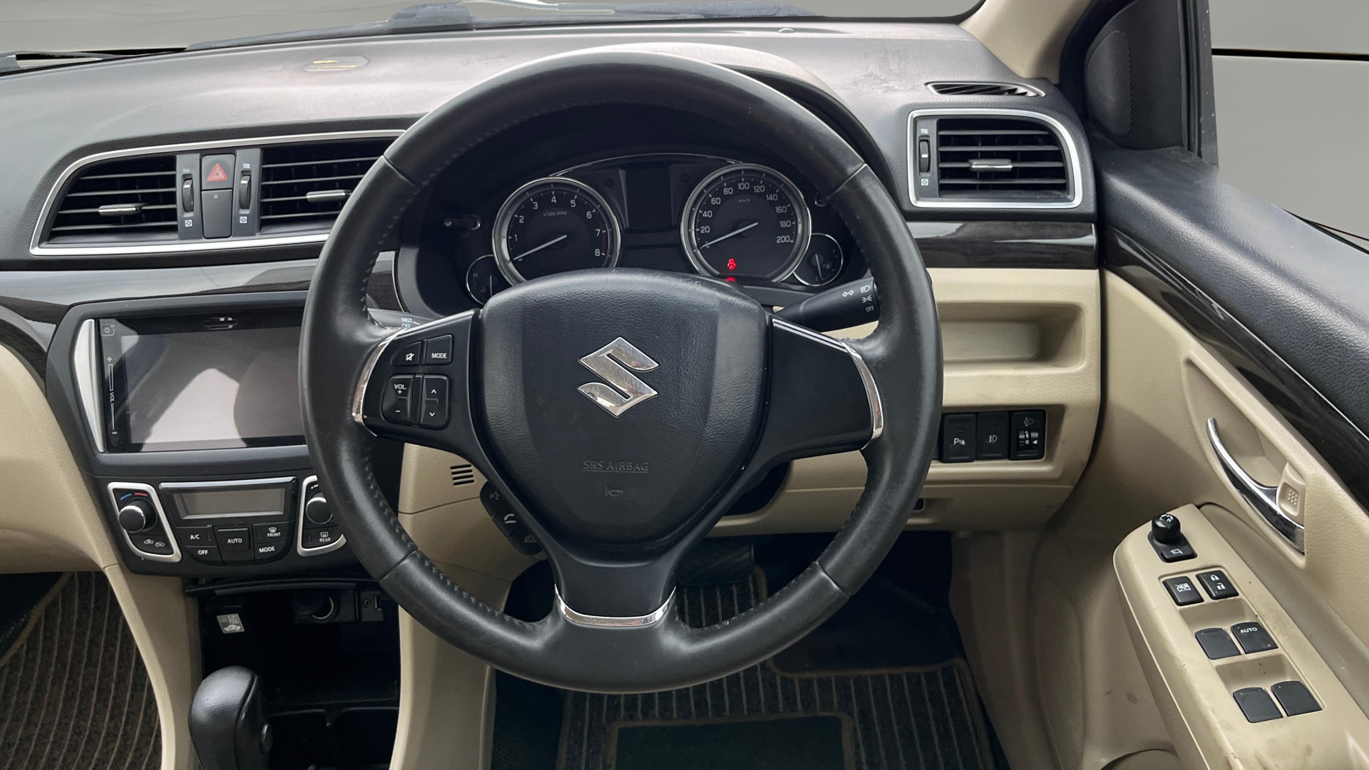 View 2018 Maruti Suzuki 1000 Base Variant Image 20 Used 2018 Maruti Suzuki 1000 Base Variant Image 20