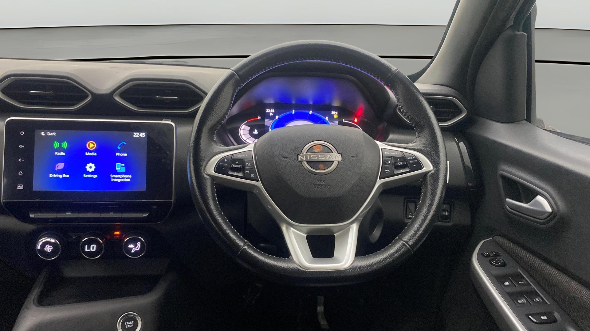 View 2022 Nissan Magnite Turbo XV Premium CVT Image 13 Used 2022 Nissan Magnite Turbo XV Premium CVT Image 13