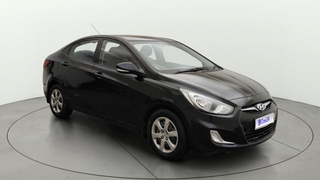 View Hyundai Fluidic Verna Image 36 Used Hyundai Fluidic Verna Image 36