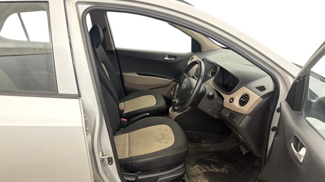 View Hyundai Grand i10 Image 16 Used Hyundai Grand i10 Image 16