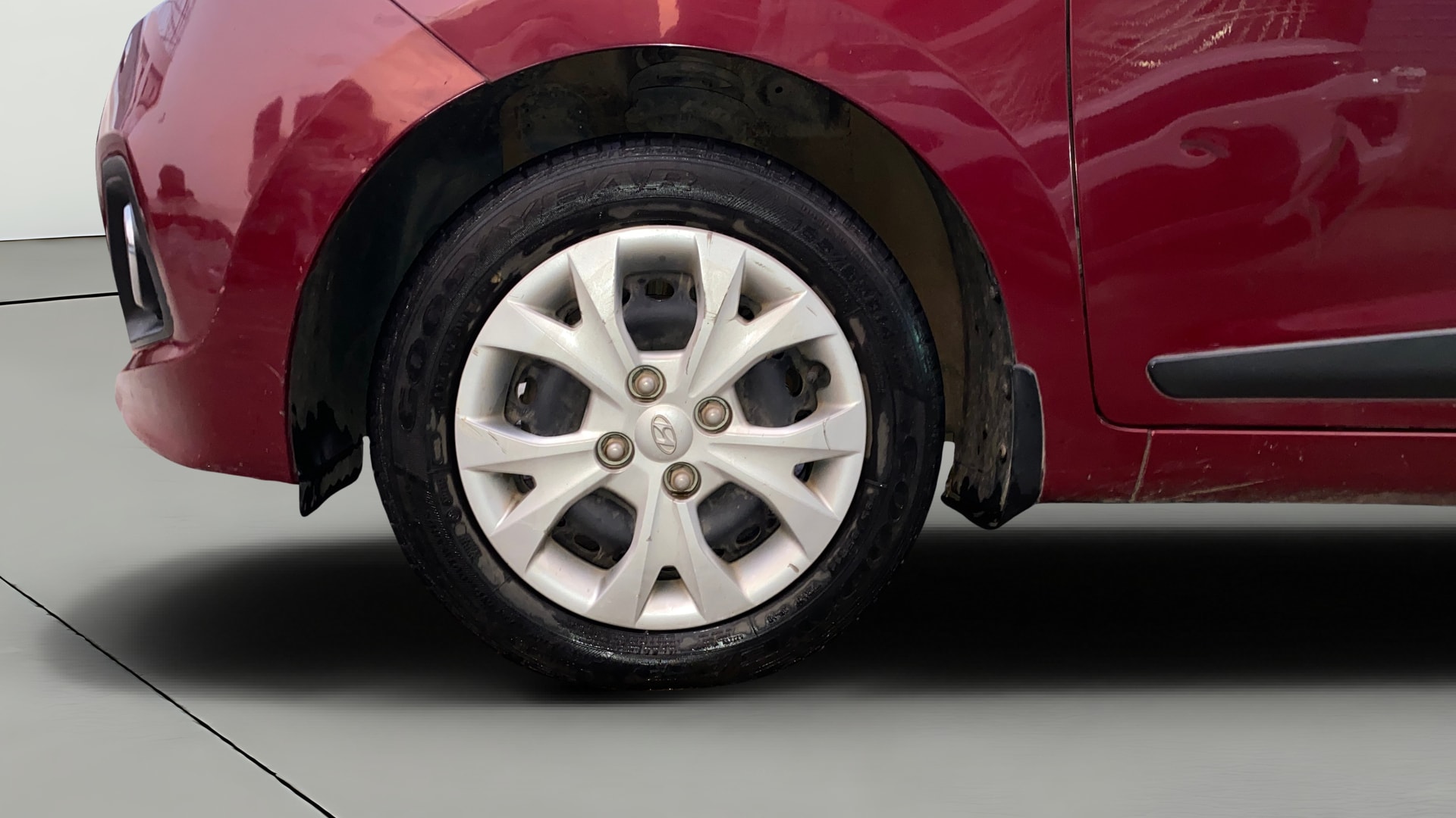 View 2014 Hyundai Grand i10 Sportz 1.2 Kappa Image 27 Used 2014 Hyundai Grand i10 Sportz 1.2 Kappa Image 27