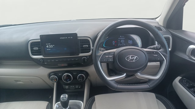 View Hyundai Venue Image 21 Used Hyundai Venue Image 21