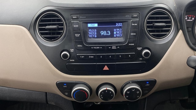 View Hyundai Grand i10 Image 17 Used Hyundai Grand i10 Image 17