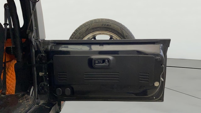 View Mahindra Thar Image 16 Used Mahindra Thar Image 16