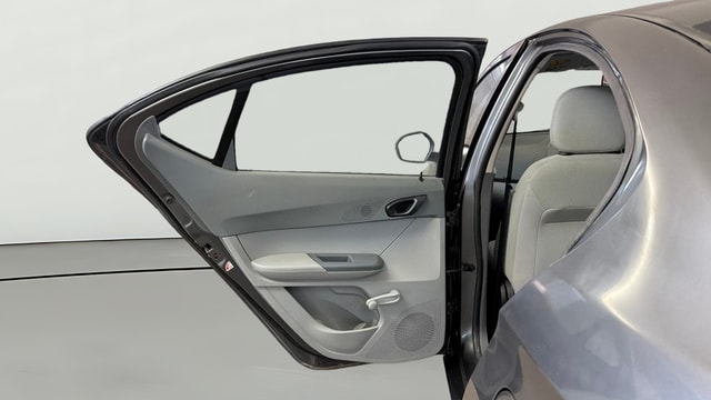 View Tata Tigor Image 22 Used Tata Tigor Image 22