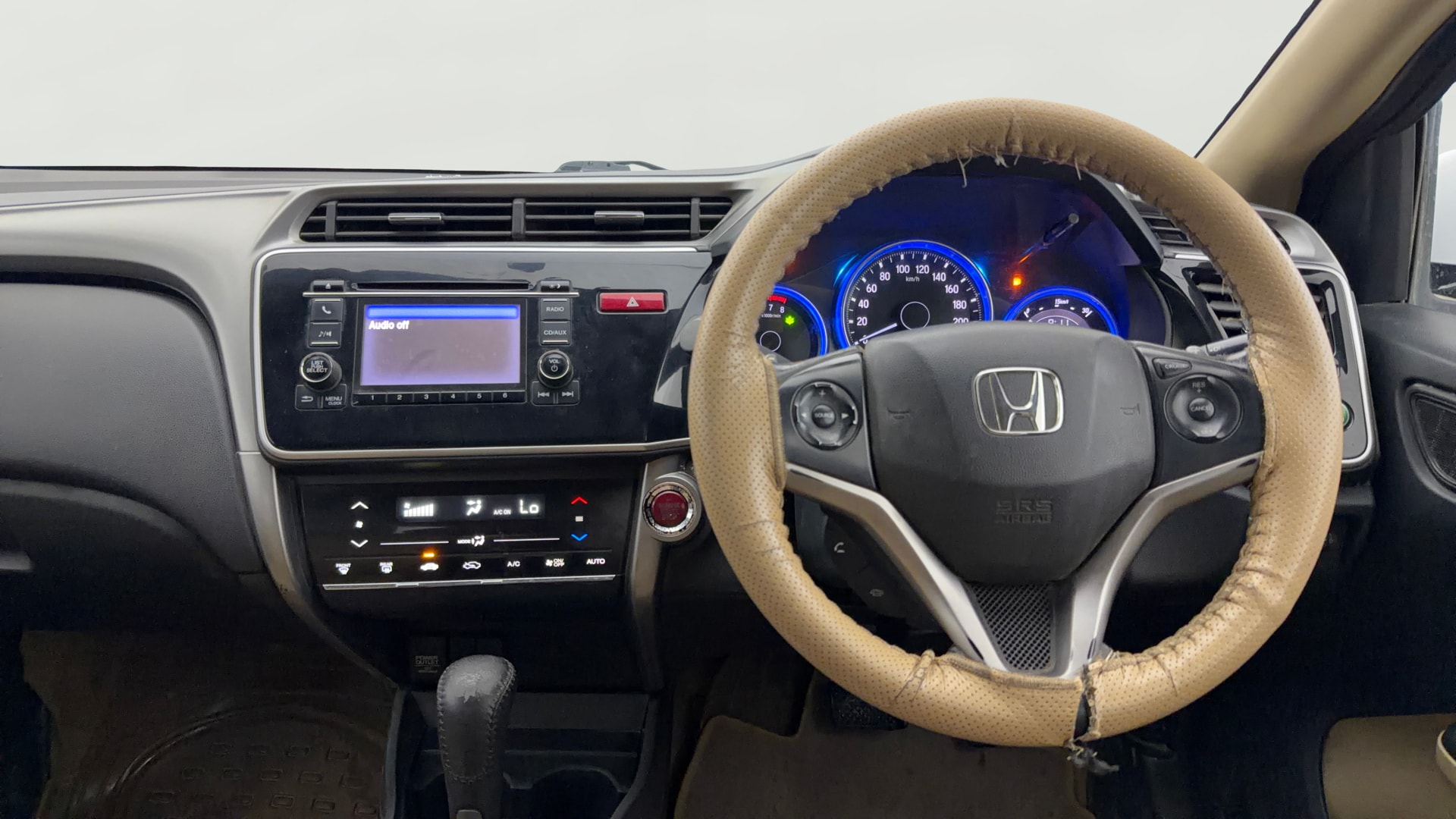 View 2015 Honda City ZX MT Diesel Anniversary Edition Image 21 Used 2015 Honda City ZX MT Diesel Anniversary Edition Image 21