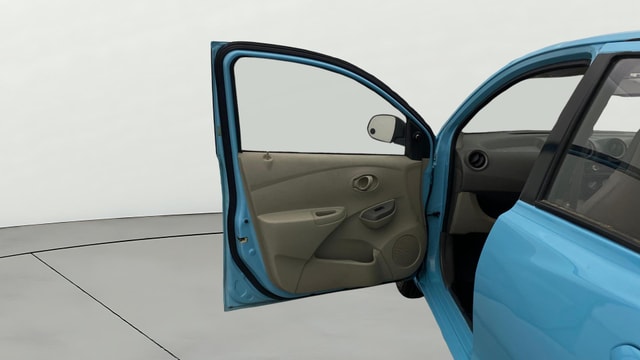View Datsun Go Image 30 Used Datsun Go Image 30
