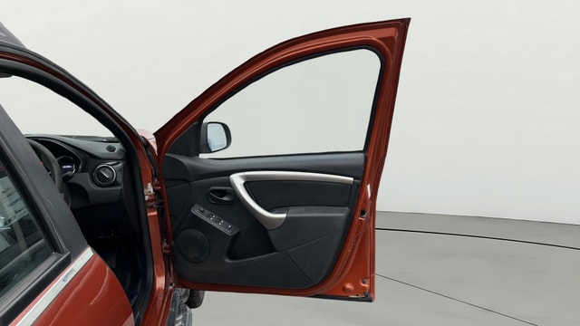 View Renault Duster Image 44 Used Renault Duster Image 44