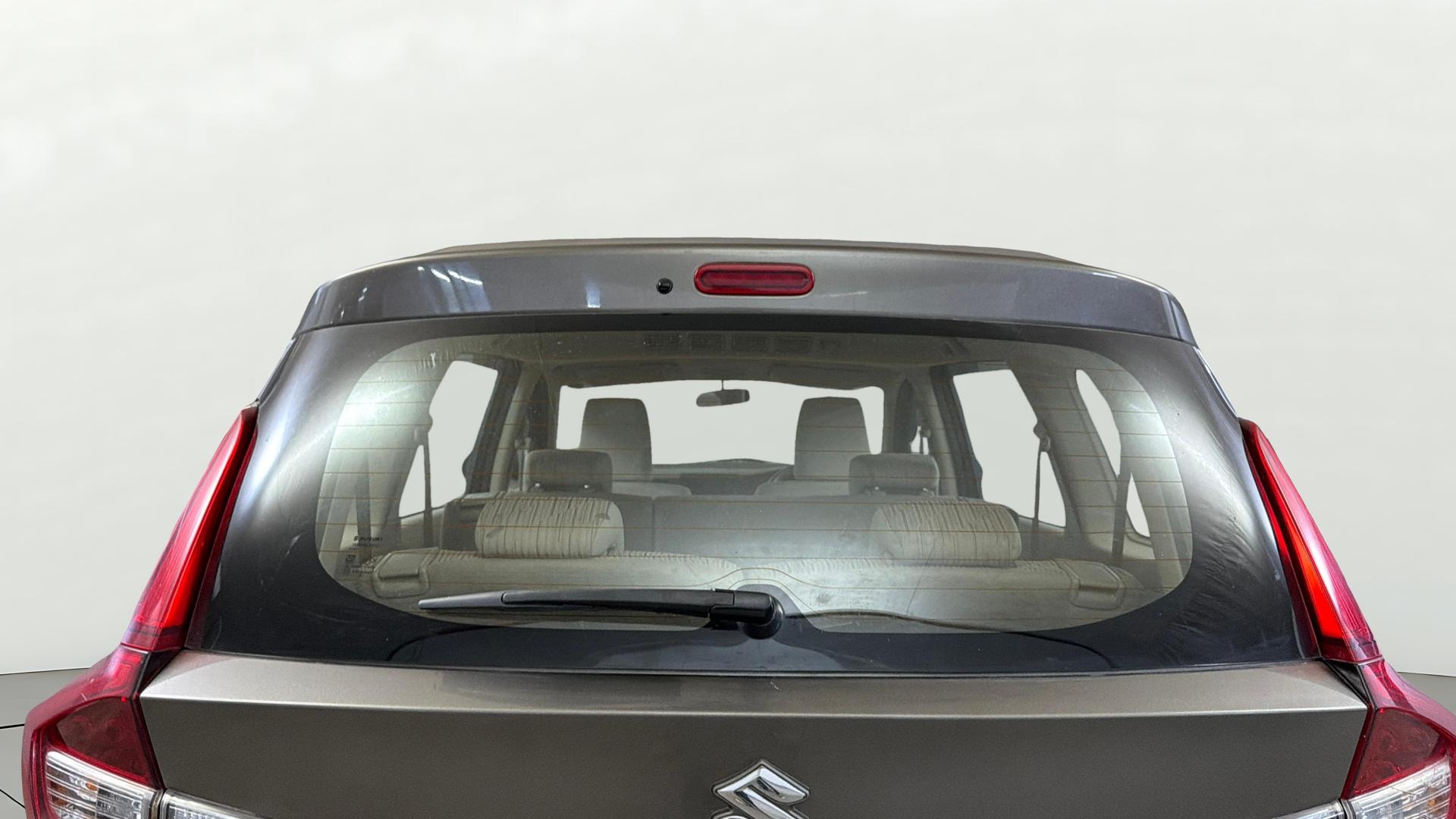 View 2019 Maruti Suzuki 1000 Base Variant Image 4 Used 2019 Maruti Suzuki 1000 Base Variant Image 4
