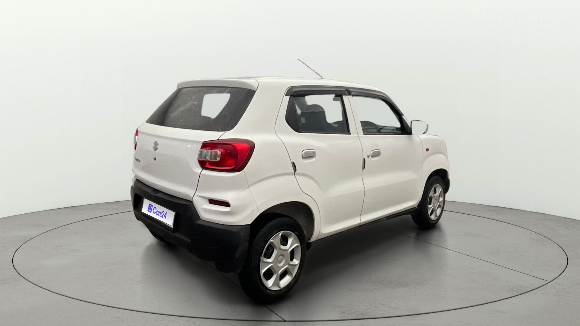 View 2023 Maruti Suzuki 1000 Base Variant Image 42 Used 2023 Maruti Suzuki 1000 Base Variant Image 42