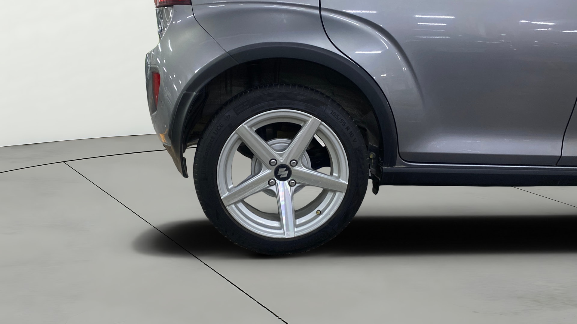View 2025 Maruti Suzuki 1000 Base Variant Image 33 Used 2025 Maruti Suzuki 1000 Base Variant Image 33