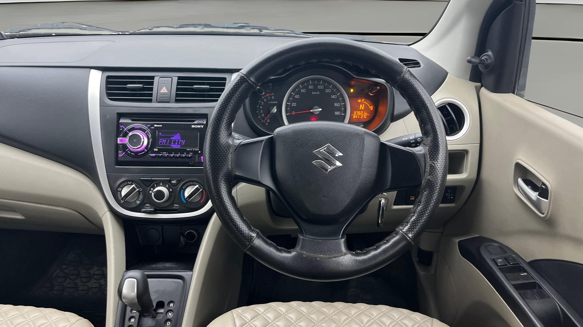 View 2017 Maruti Suzuki 1000 Base Variant Image 20 Used 2017 Maruti Suzuki 1000 Base Variant Image 20
