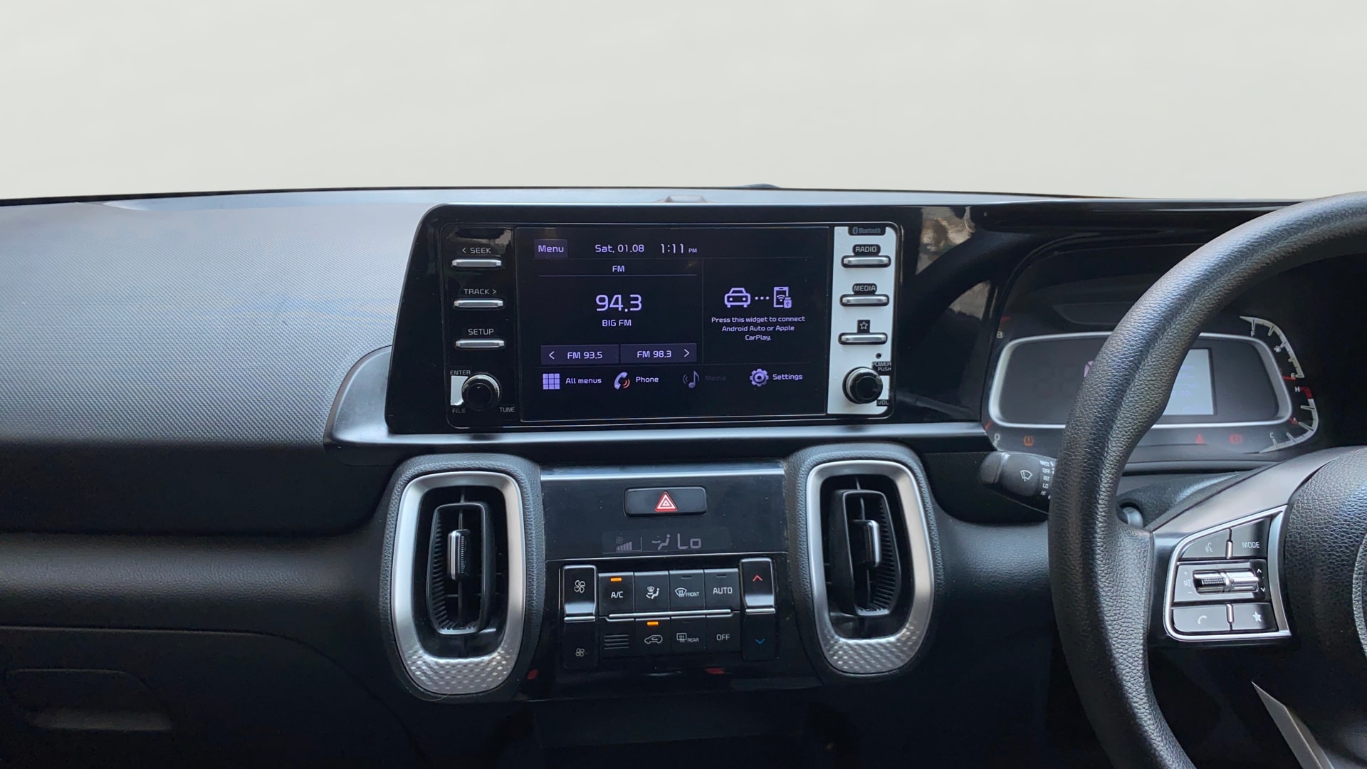 View 2022 Kia Sonet HTK Plus Petrol Image 32 Used 2022 Kia Sonet HTK Plus Petrol Image 32