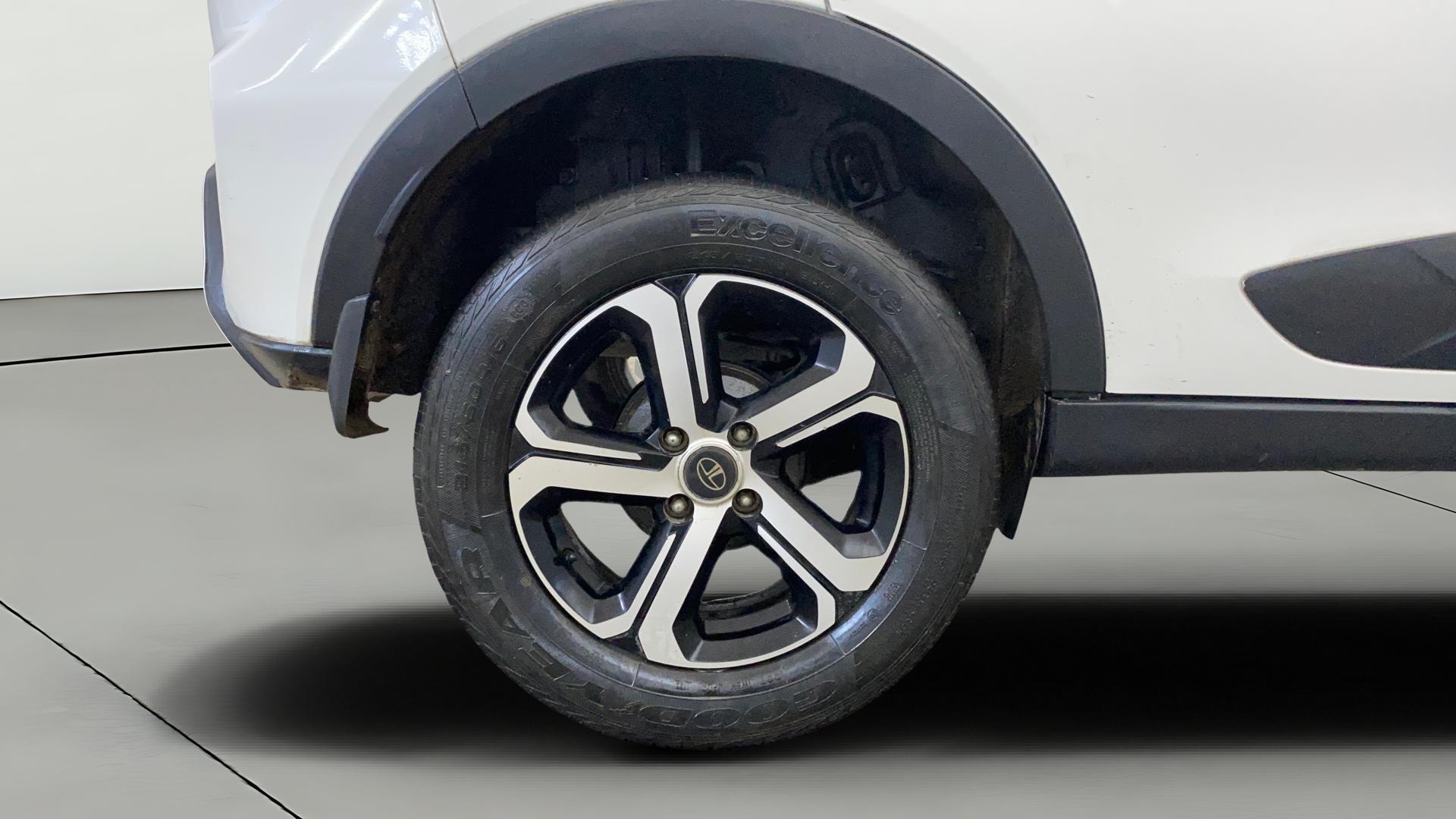 View 2023 Tata Nexon Revotron XE Image 34 Used 2023 Tata Nexon Revotron XE Image 34