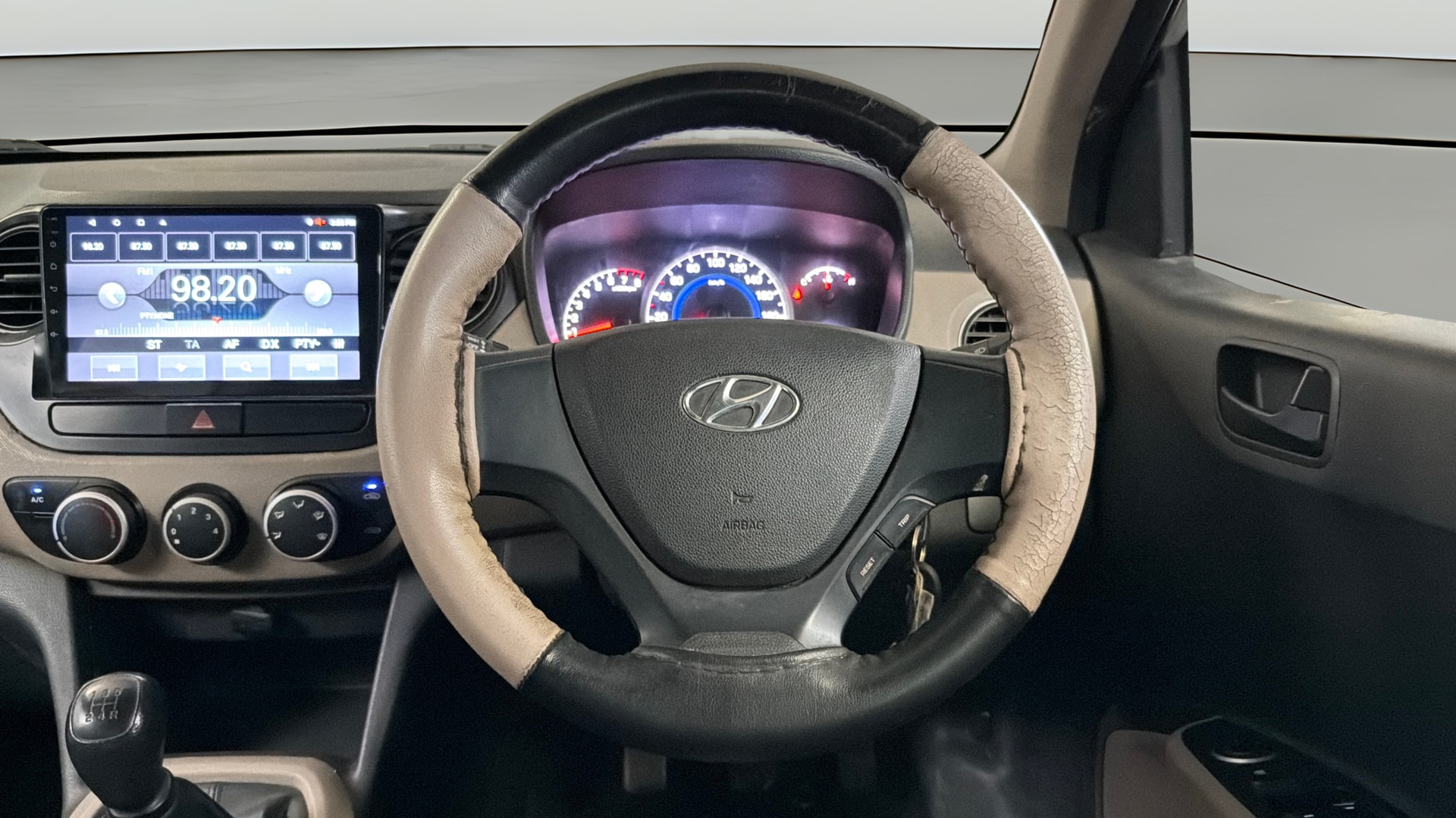 Used 2017 Hyundai Grand i10 Used 2017 Hyundai Grand i10