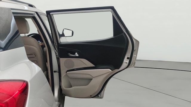 View Mahindra XUV300 Image 6 Used Mahindra XUV300 Image 6
