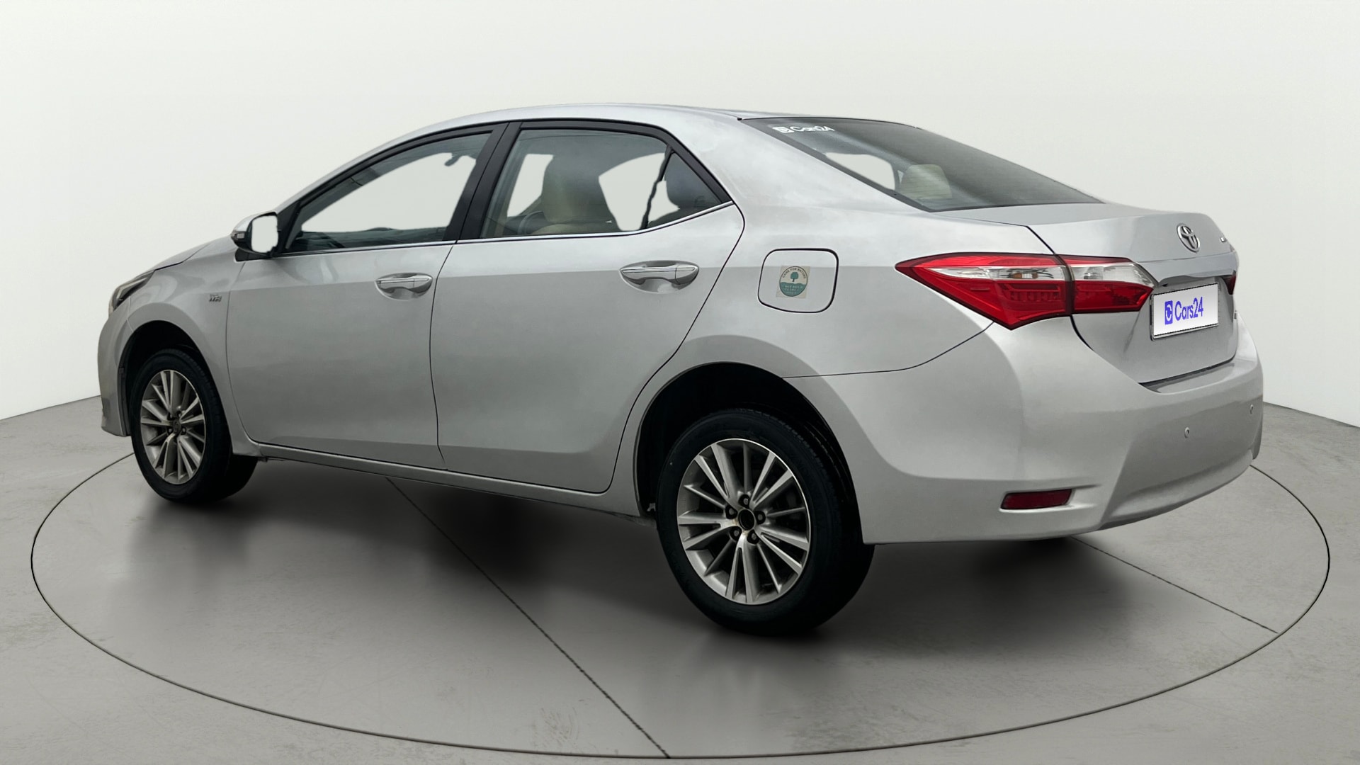 View 2014 Toyota Corolla Altis 1.8 VL AT Image 2 Used 2014 Toyota Corolla Altis 1.8 VL AT Image 2