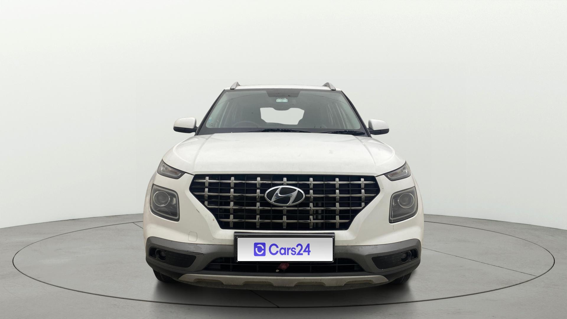 View 2019 Hyundai Venue E 1.2 Petrol BS IV Image 1 Used 2019 Hyundai Venue E 1.2 Petrol BS IV Image 1