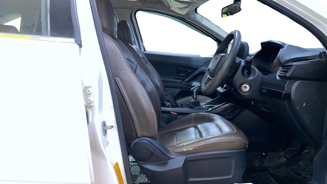 View Tata Harrier Image 18 Used Tata Harrier Image 18