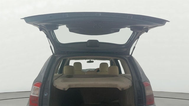 View Nissan Terrano Image 31 Used Nissan Terrano Image 31
