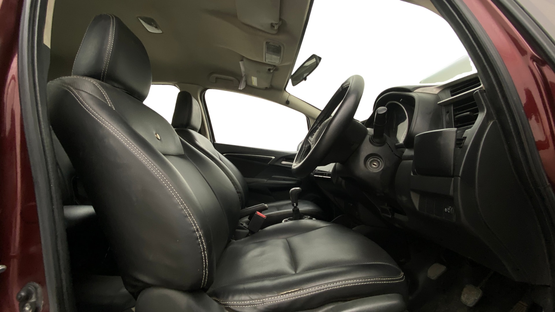 View 2016 Honda Jazz E MT Diesel Image 26 Used 2016 Honda Jazz E MT Diesel Image 26