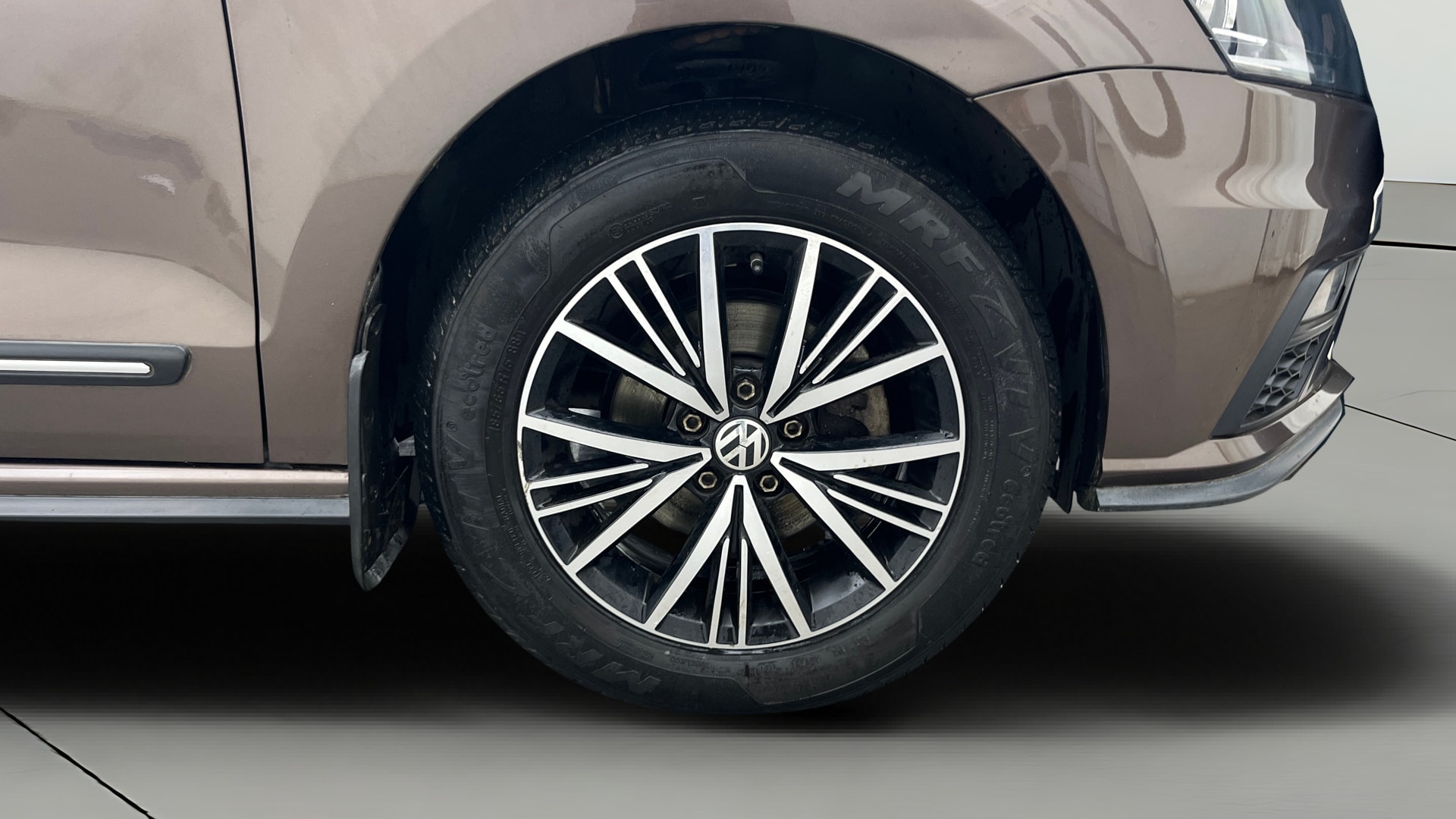 View 2021 Volkswagen Vento 1.0 L TSI Highline Petrol Image 39 Used 2021 Volkswagen Vento 1.0 L TSI Highline Petrol Image 39