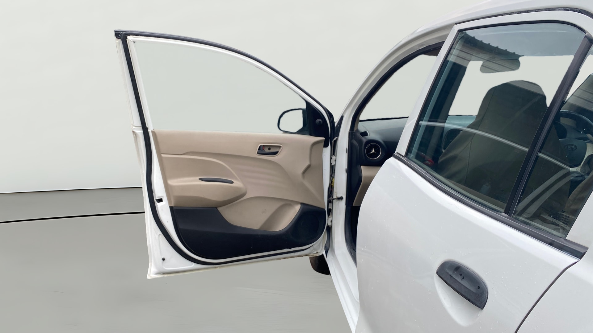 View 2019 Hyundai New Santro Era Executive Petrol Image 30 Used 2019 Hyundai New Santro Era Executive Petrol Image 30