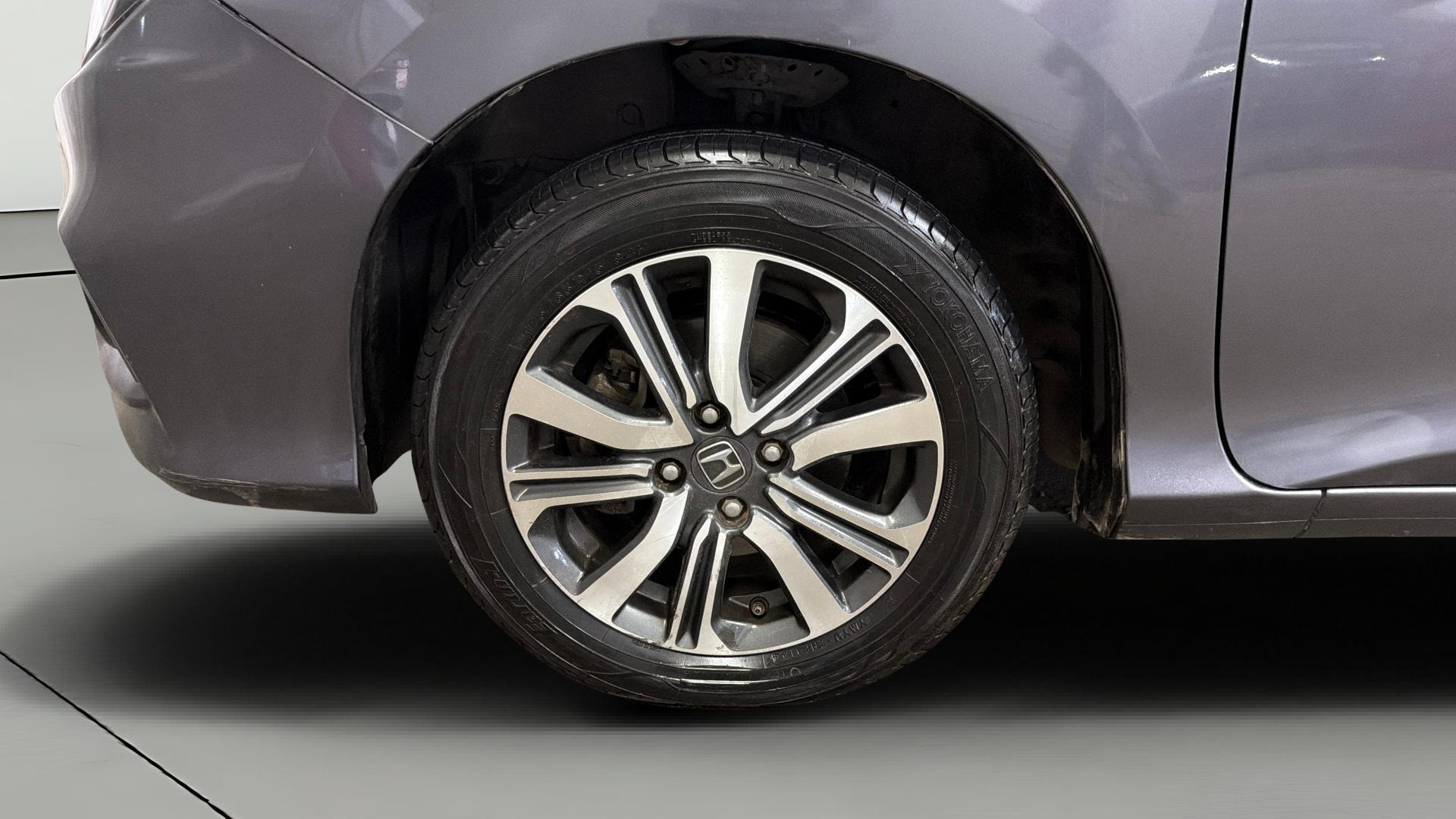 View 2019 Honda City ZX MT Diesel Anniversary Edition Image 29 Used 2019 Honda City ZX MT Diesel Anniversary Edition Image 29