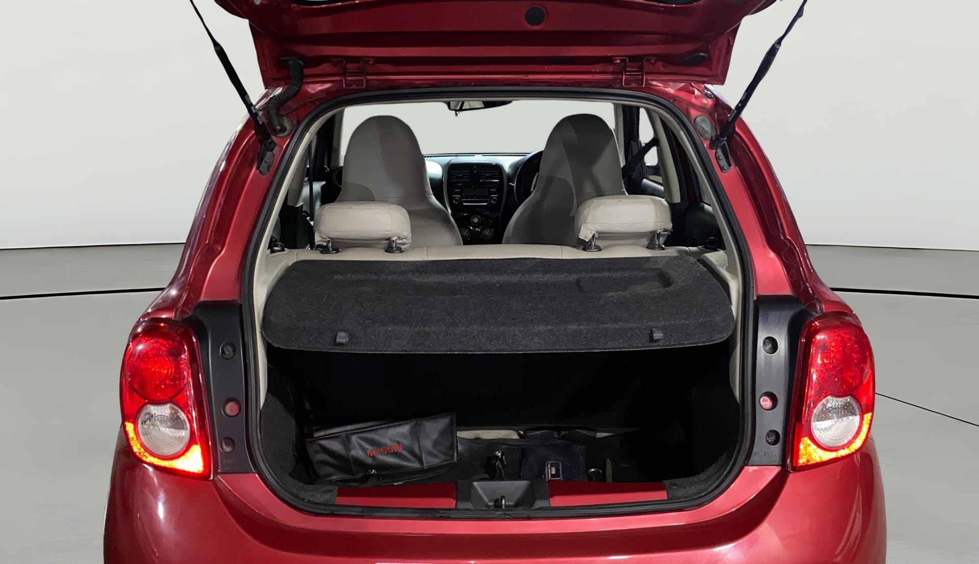 View 2017 Nissan Micra Active XV Image 36 Used 2017 Nissan Micra Active XV Image 36