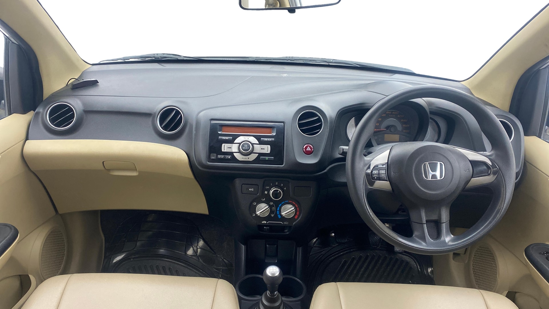 View 2014 Honda Amaze E MT Petrol BS IV Image 15 Used 2014 Honda Amaze E MT Petrol BS IV Image 15
