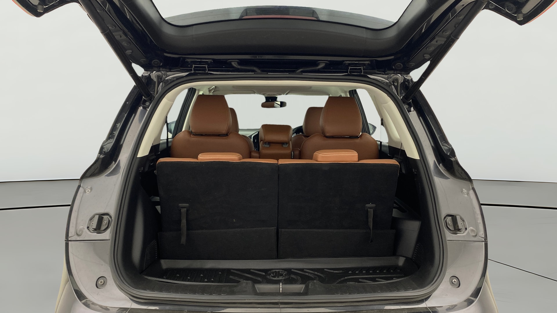 View 2021 MG Hector Plus Sharp CVT Petrol Image 43 Used 2021 MG Hector Plus Sharp CVT Petrol Image 43