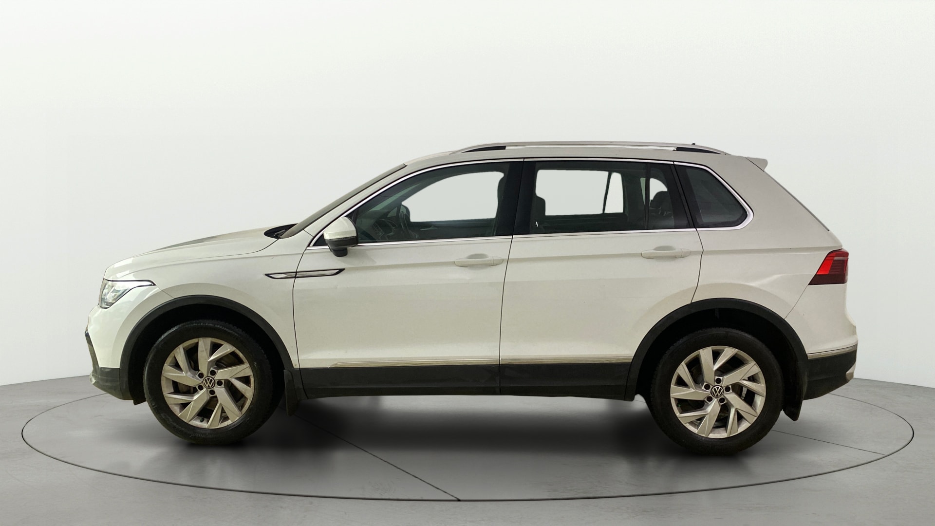 Used 2022 Volkswagen Tiguan Used 2022 Volkswagen Tiguan