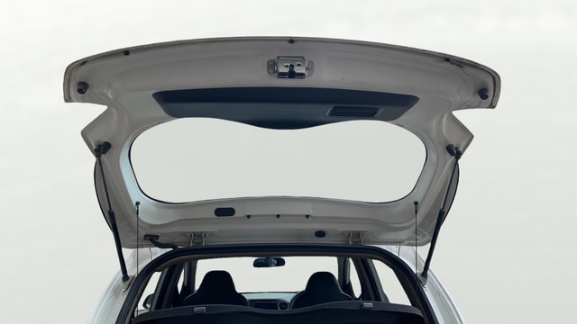 View Hyundai Grand i10 Image 16 Used Hyundai Grand i10 Image 16