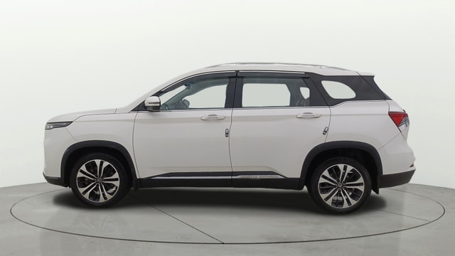 View MG Hector Plus Image 28 Used MG Hector Plus Image 28