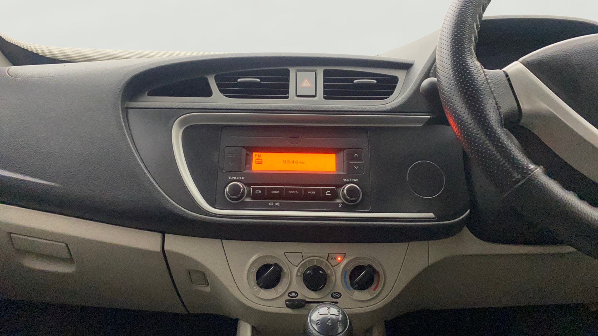 View 2023 Maruti Suzuki 1000 Base Variant Image 17 Used 2023 Maruti Suzuki 1000 Base Variant Image 17