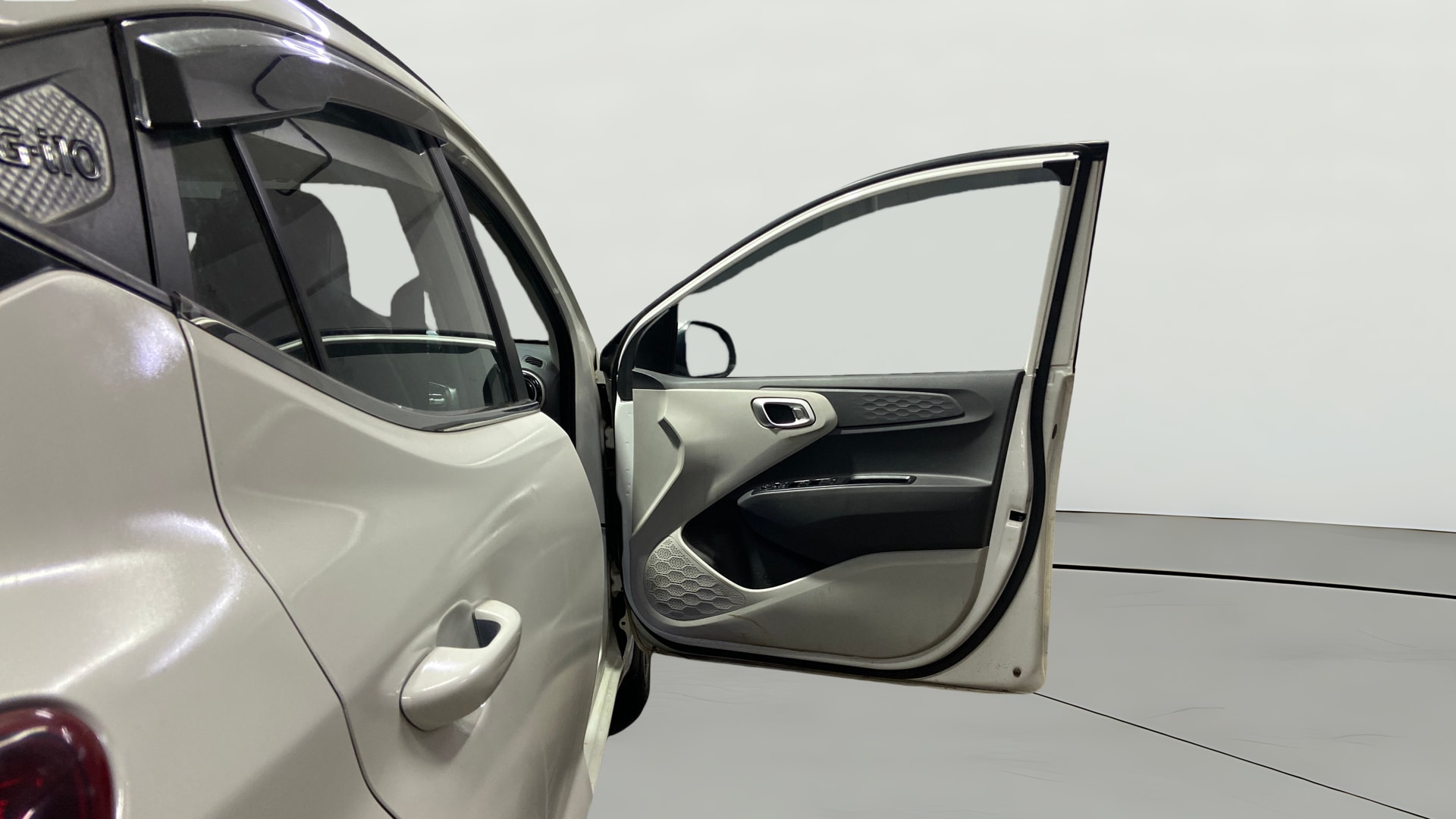 View 2023 Hyundai Grand i10 Nios Sportz Petrol Image 44 Used 2023 Hyundai Grand i10 Nios Sportz Petrol Image 44