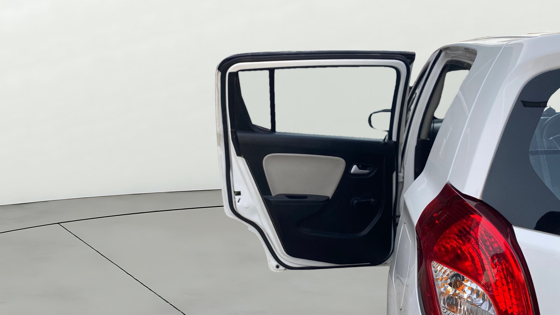 Used 2023 Maruti Suzuki 1000 Used 2023 Maruti Suzuki 1000